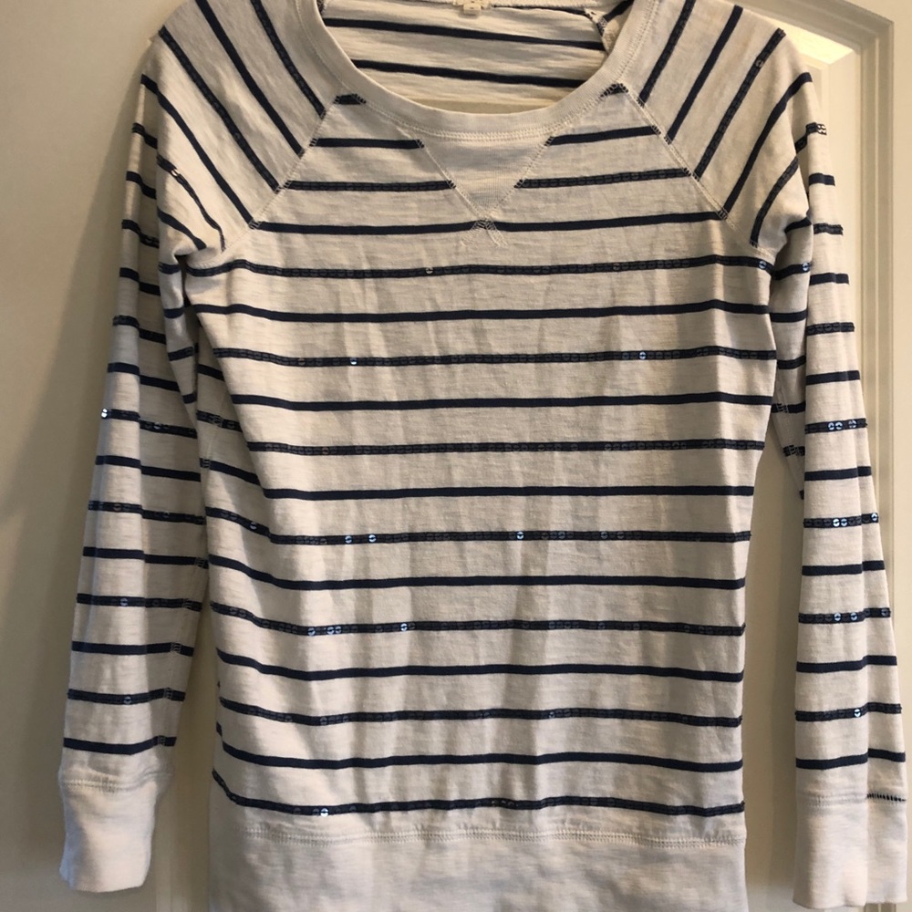 Women’s long sleeve shirt